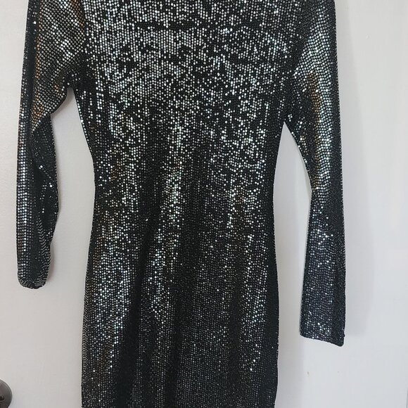 Gorgeous party dress! - Picture 7 of 7